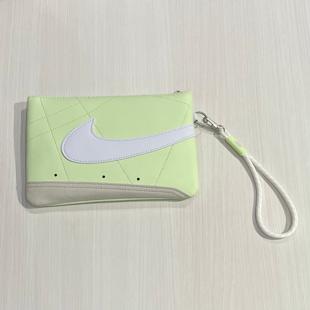 ナイキ コインケース NIKE ブレーザー リストレット ラージ ナイキ コインケース NIKE ブレーザー リストレット ラージ
