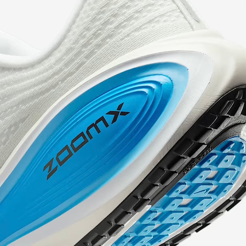 NIKE VOMERO PLUS ボメロ プラス HV8150-103 NIKE 男性 ナイキ メンズ シューズ VOMERO PLUS ボメロ プラス HV8150