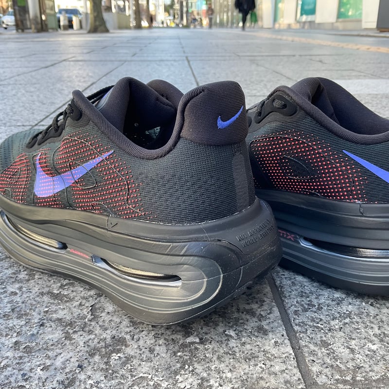 SPRING 2026 NEW】ナイキ ウィメンズ ボメロプレミアム （HM5973-002