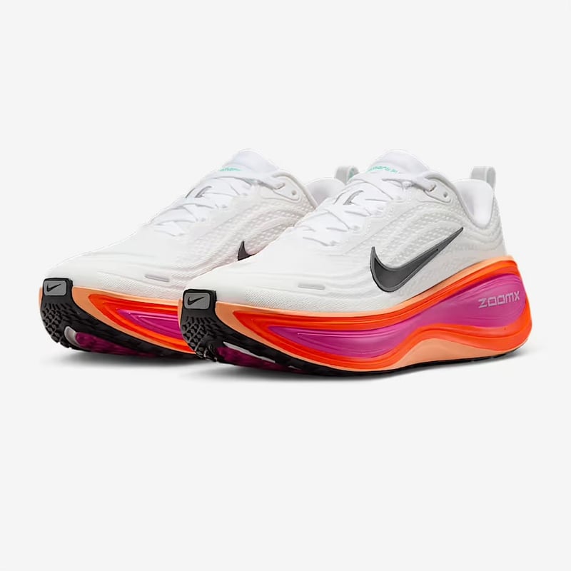 10/1販売スタート【HOLIDAY2025】ナイキ ウィメンズ ボメロプラス