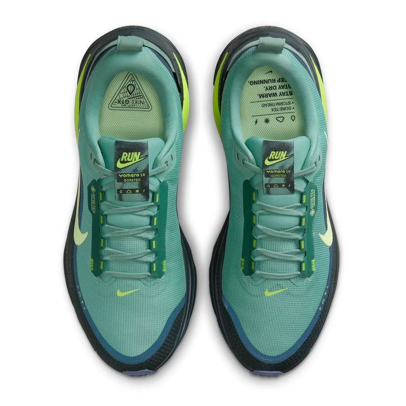 11/1 販売スタート【HOLIDAY 2025 NEW】ナイキ ボメロ18 GORE-TEX