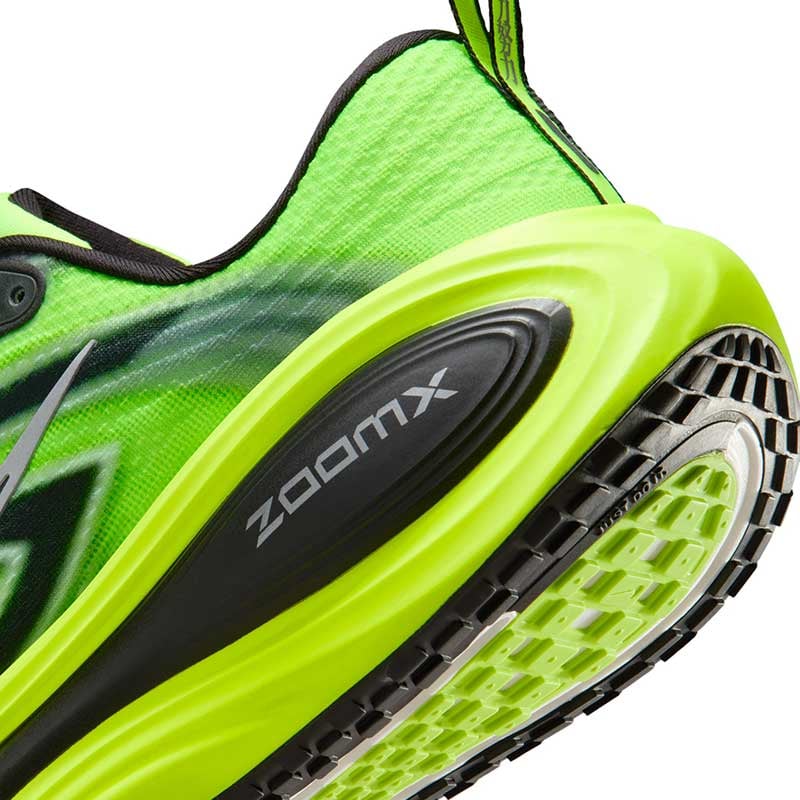 11/14 販売スタート【2025 EKIDEN PACK】ナイキ ボメロプラスSE EKID