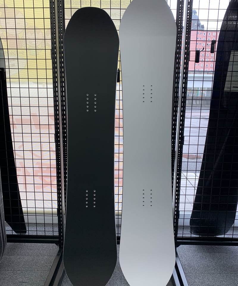 スノーボード　9nineplate フリースタイル用 1 M snowboard フリースタイル(ハンマーヘッド)、158 ハードフレックス