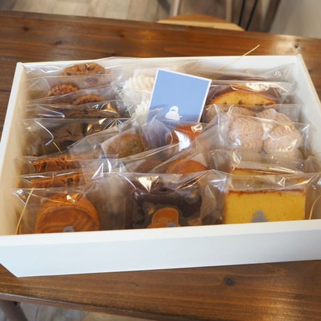 お菓子BOX（5000円）