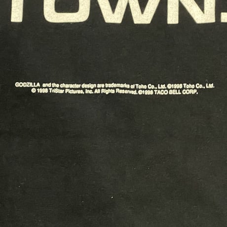 GODZILLA GUESS WHO'S COMING TO TOWN TEE XL 0225