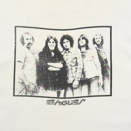 EAGLES MONOCHROME MEMBER EAGLES ON THE BORDER WHITE FITS MEDIUM 6503