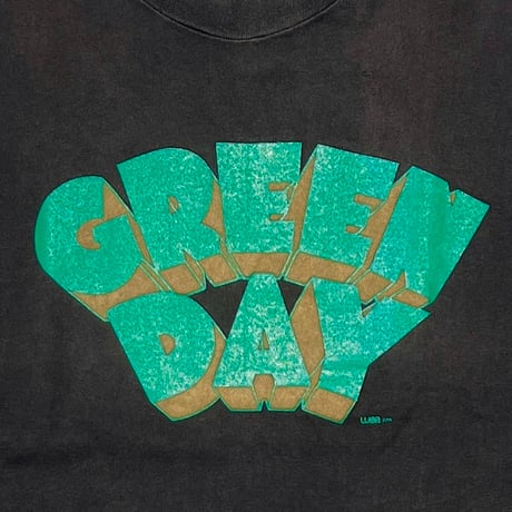 GREEN DAY GREEN LOGO HANES LARGE 4656