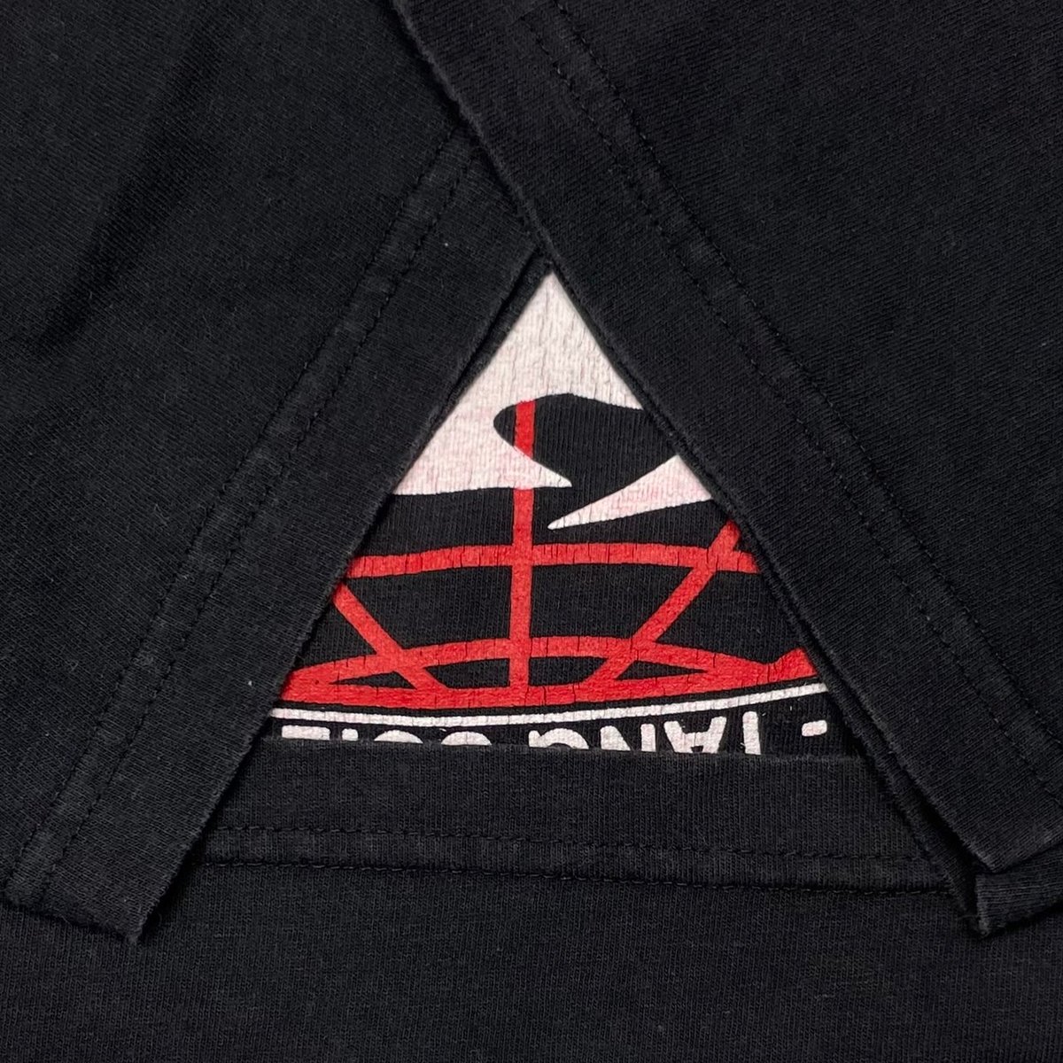 WU-TANG CLAN WU-WEAR LOGO BLACK RED FITS LARGE