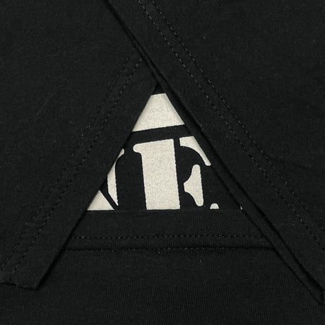 PUBLIC ENEMY TARTGET LOGO GILDAN LARGE 8347