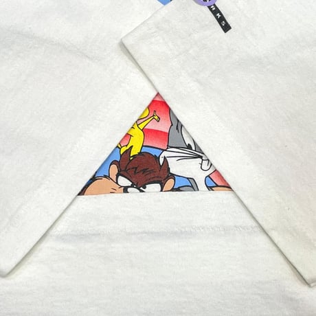 LOONEY TUNES SIX FLAGS TARGET LOGO & MEMBERS DOUBLE SIDE TEE WHITE XL 9238