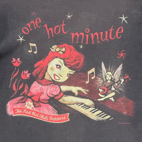RED HOT CHILI PEPPERS ONE HOT MINUTE PIANO GIANT BY TEE JAYS XL 3709