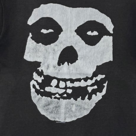 MISFITS 1997 SKULL MONOCHROME DOUBLE SIDE ALL SPORT MEDIUM 9288
