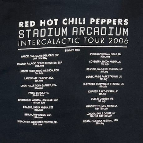 RED HOT CHILI PEPPERS STADIUM ARCADIUM INTERCALACTIC TOUR GILDAN MEDIUM 3831