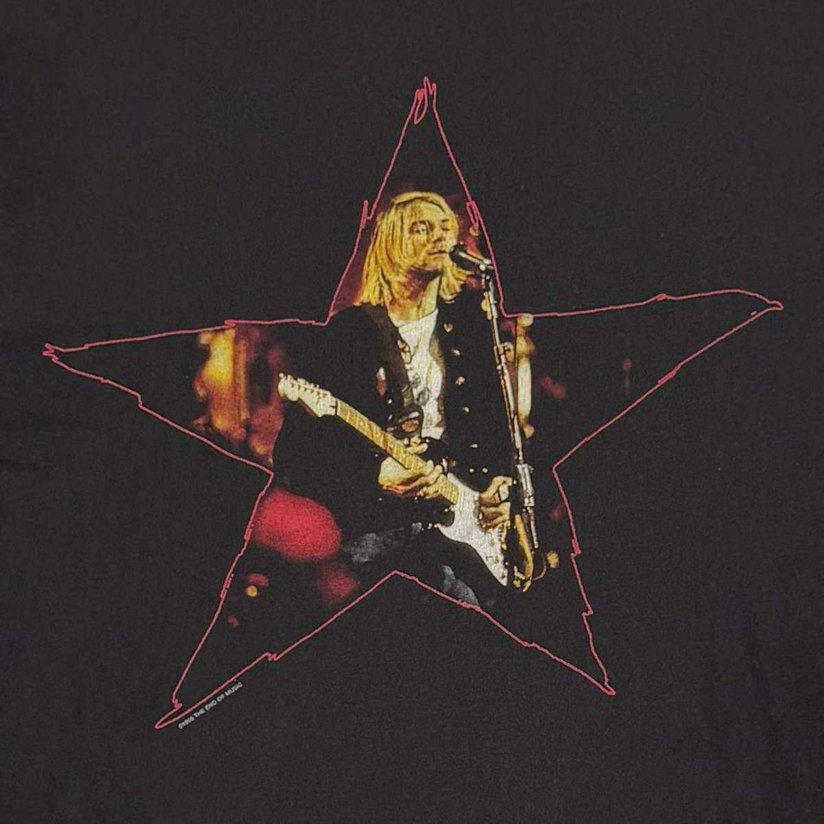 NIRVANA KURT COBAIN MEMORIAL STAR GIANT XL 5269