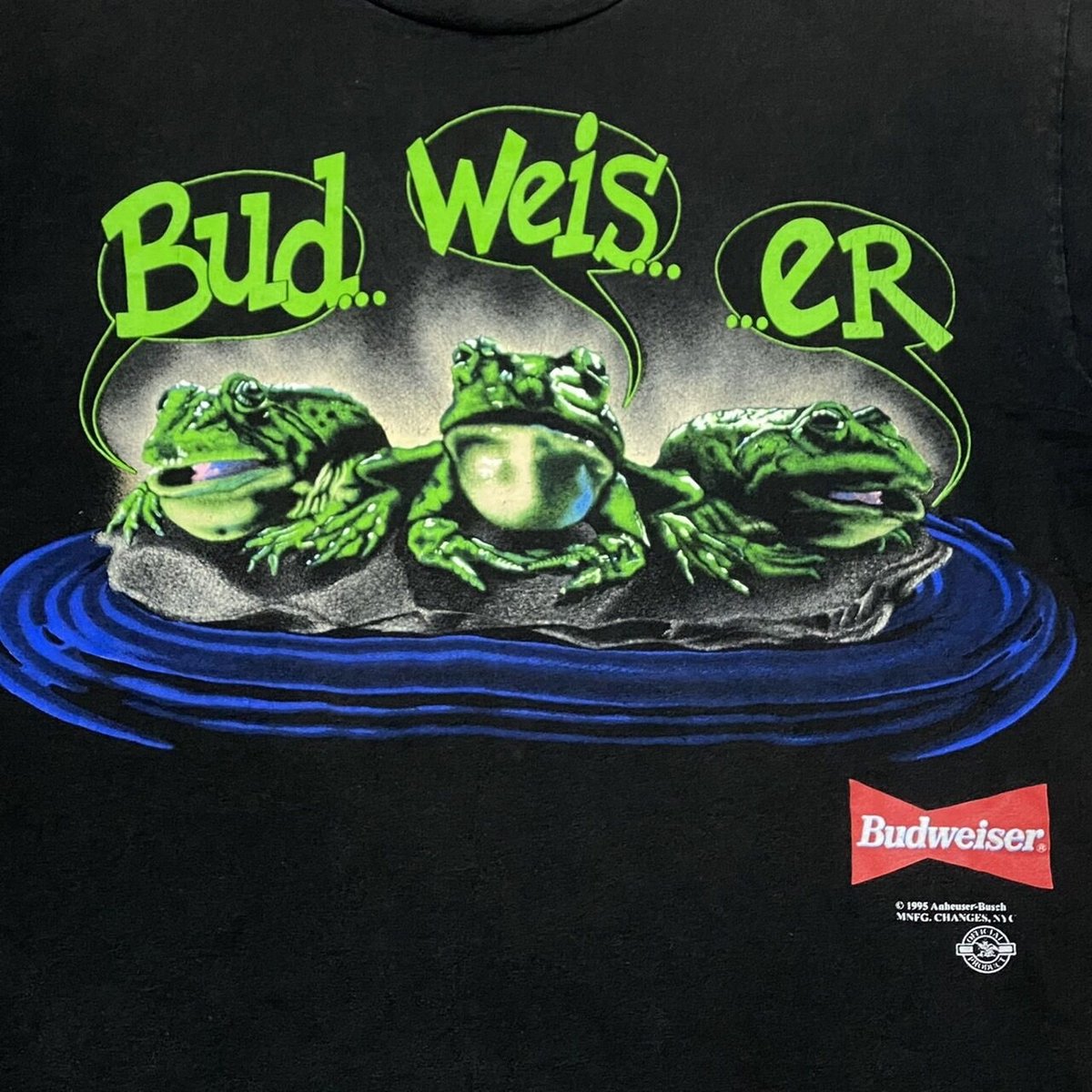 BUDWEISER 1995 3 FROGS YOUR PAD OR MINE ? TEE F