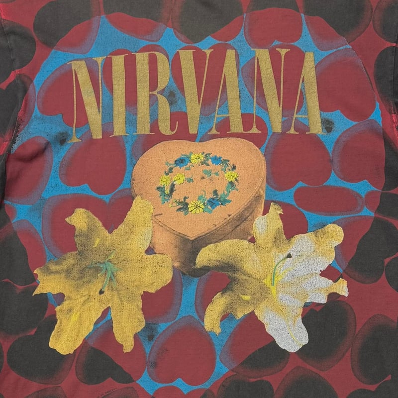 NIRVANA HEART SHAPED BOX OVP giant BY TULTEX XL