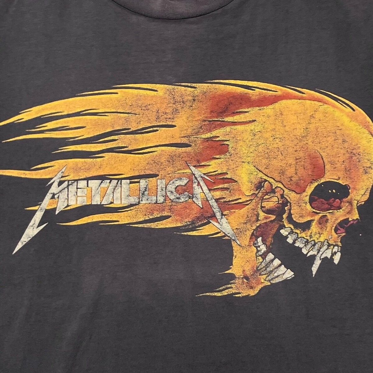 METALLICA PUSHEAD SIDE FLAME SKULL SOF TEE LARG