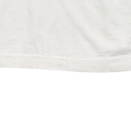 Newport pleasure! ORANGE TEXT WHITE FRUIT OF THE LOOM XL 9195
