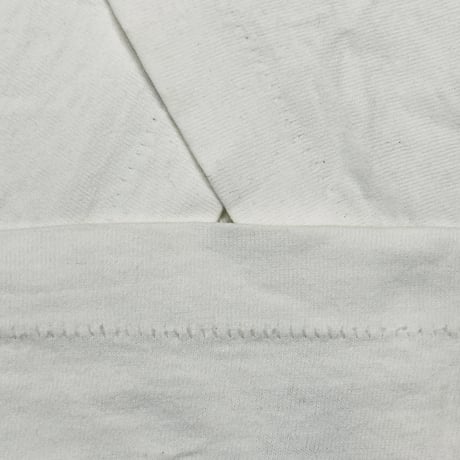 maxell TAKE YOUR MUSIC TO THE MAX WHITE FRUIT OF THE LOOM LARGE 7803