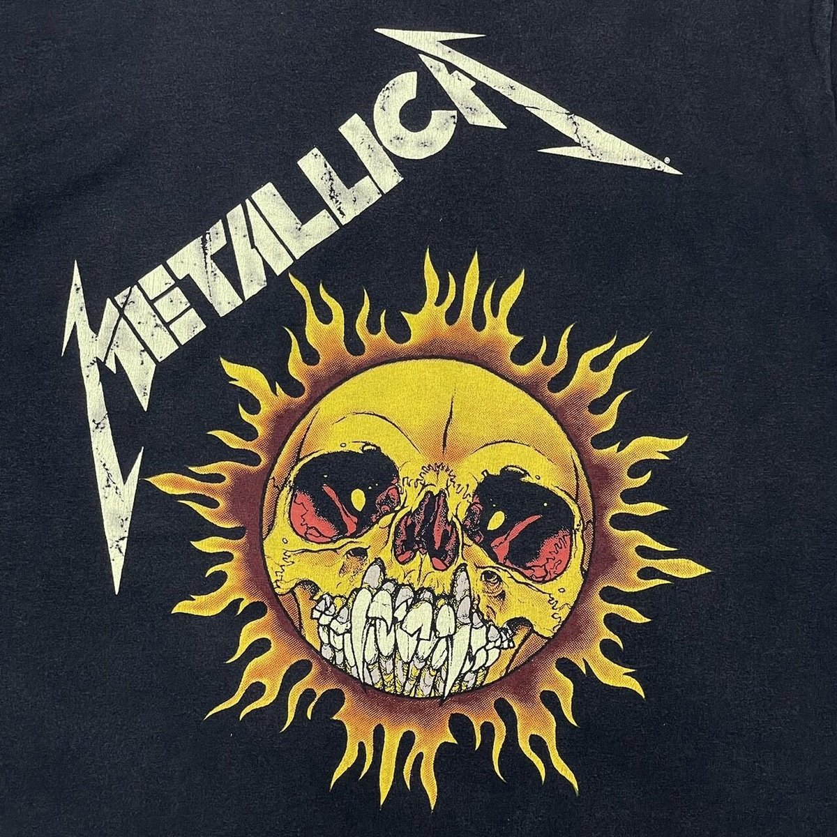 METALLICA PUSHEAD SIDE FLAME SKULL GIANT BY TEE