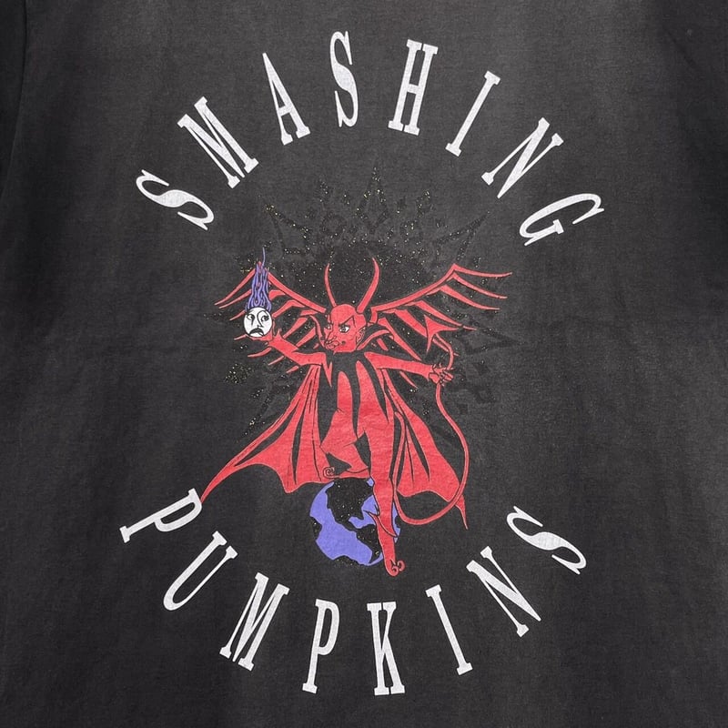 THE SMASHING PUMPKINS MISSION TO MARS GIANT BY