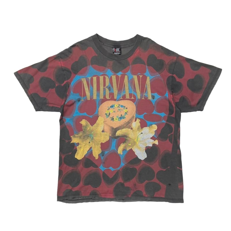 一点のみ【新品】 NIRVANA ハートTシャツ M タイ購入 一点のみ【新品】 NIRVANA ハートTシャツ M タイ購入