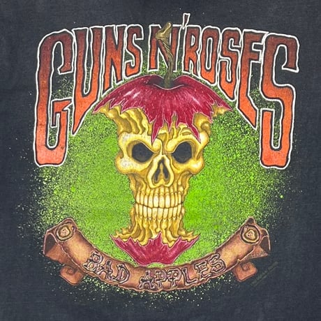 GUNS N' ROSES BAD APPLES USE YOUR ILLUSION TOUR 1991-1993 BROCKUM LARGE BROCKUM LARGE 7642