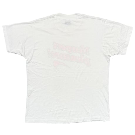 Newport pleasure! ORANGE LOGO WHITE FRUIT OF THE LOOM LARGE 6668