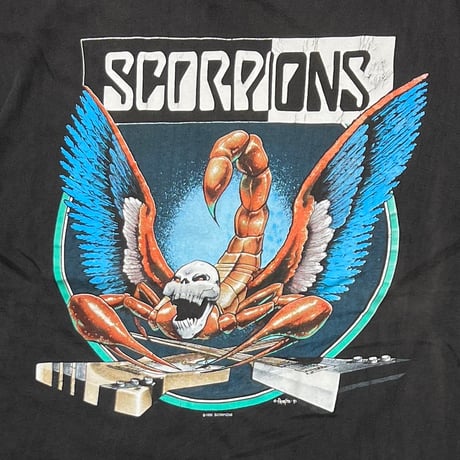 SCORPIONS CRAZY WORLD TOUR 1990-91 FITS LARGE 6888