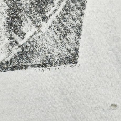 NIRVANA KURT COBAIN 1994 MEMORIAL MONOCHROME WHITE FITS XL 5196