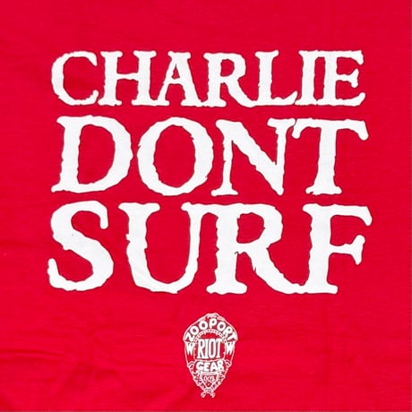Charles Manson Y2K CHARLIE DON'T SURF ZOO PORT RED GILDAN MEDIUM 3353