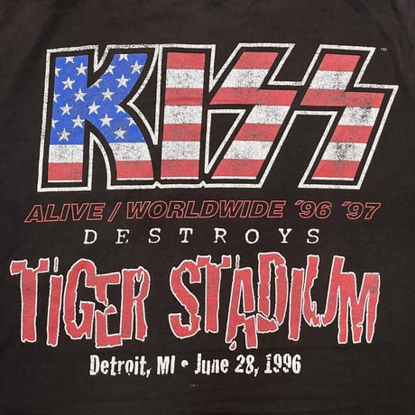 KISS ALIVE WORLDWIDE '96 '97 DESTROYS TIGER STADIUM anvil XL 1018
