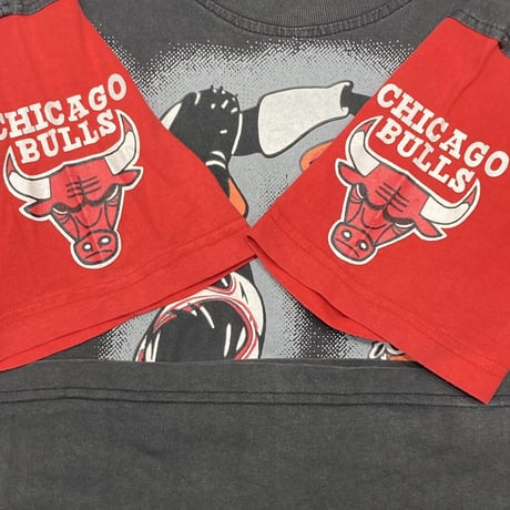 LOONEY TUNES CHICAGO BULLS DAFFY DUCK DUNK TEE FIT LIKE LARGE 15KH8314