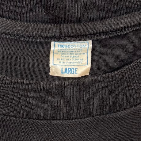 QUEEN SMALL TEXT EURO LARGE 3913