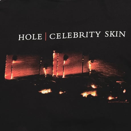 HOLE CELEBRITY SKIN GIANT LARGE 3794