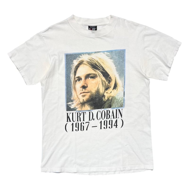 トップス NIRVANA  COBAIN HUGE FACE MEMORIAL NIRVANA KURT COBAIN HUGE FACE MEMORIAL