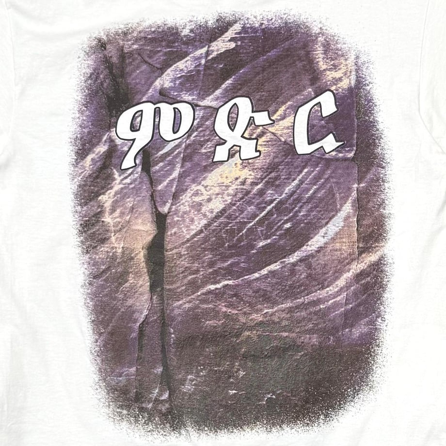 680c8ebe47015eb8d85c44c1