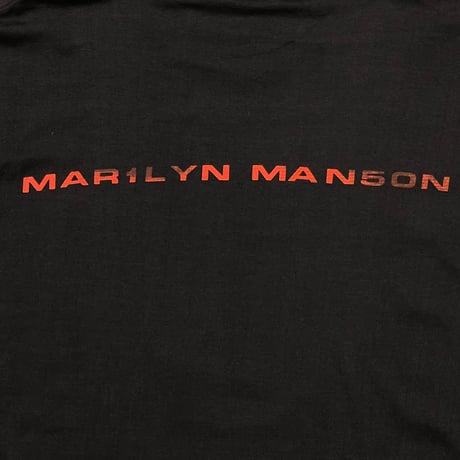 MARILYN MANSON GOD IS IN THE TV BG LARGE 9587