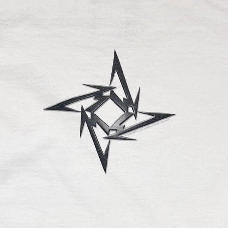 METALLICA 2002 POWERED BY METALLICA LS WHITE GIANT MEDIUM 3886