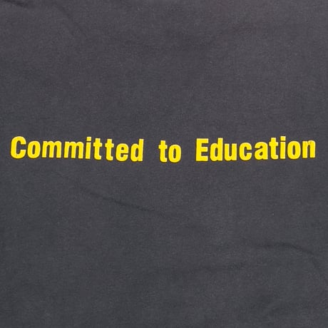 Apple TEXT LOGO Committed to Education Hanes XL 6712