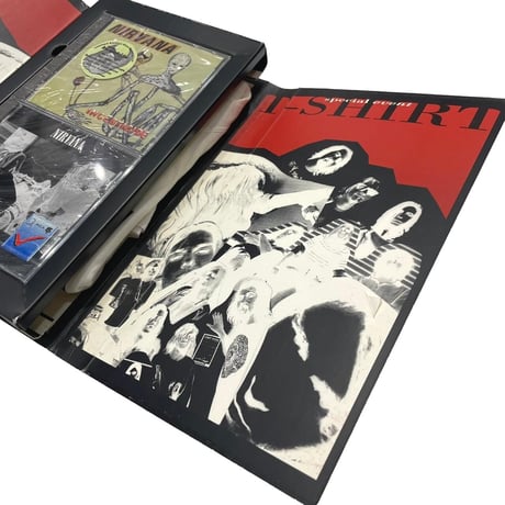 NIRVANA BOX 2 CD SET BLEACH & INCESTICIDE & SPECIAL EVENT LIMITED EDITION T-SHIRT FITS LARGE 2745