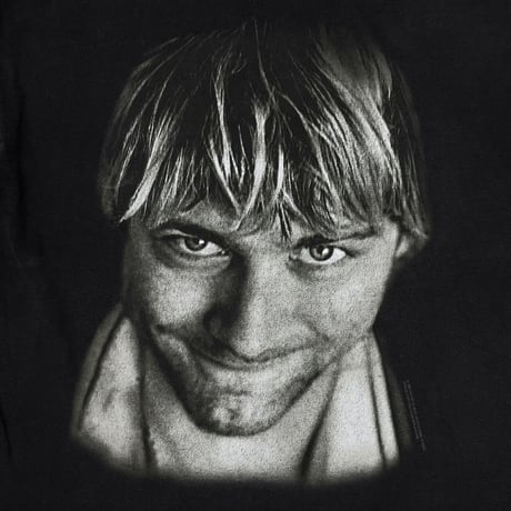 NIRVANA KURT COBAIN MEMORIAL BLACK GIANT XL 6246