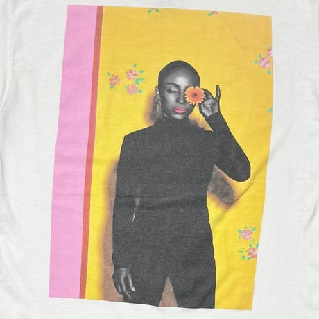 SADE FRONT TEXT BACK SUNFLOWER SMALL 0087