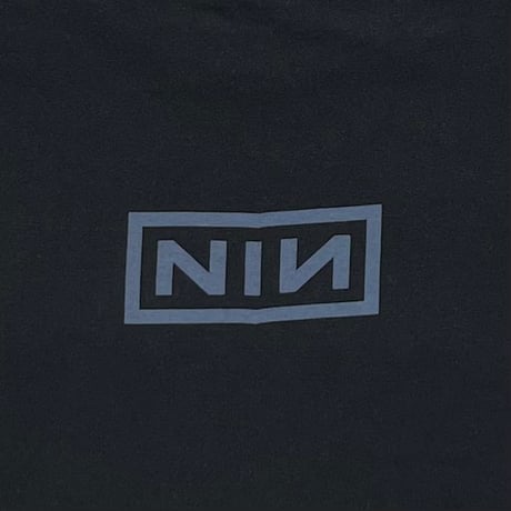 NINE INCH NAILS PRETTY HATE MACHINE Y2K FITS XL 0917