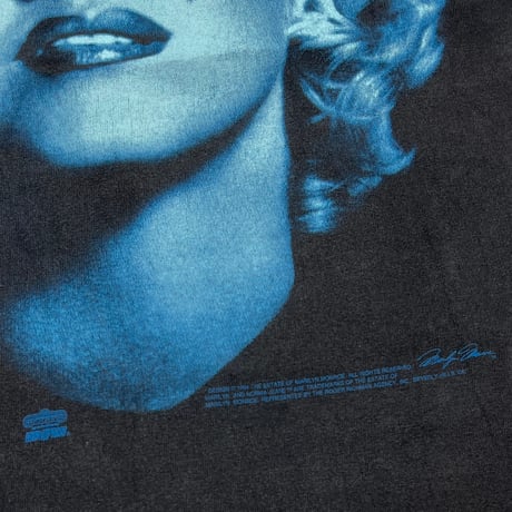 MARILYN MONROE 1994 BLUE FACE FITS XL 3980