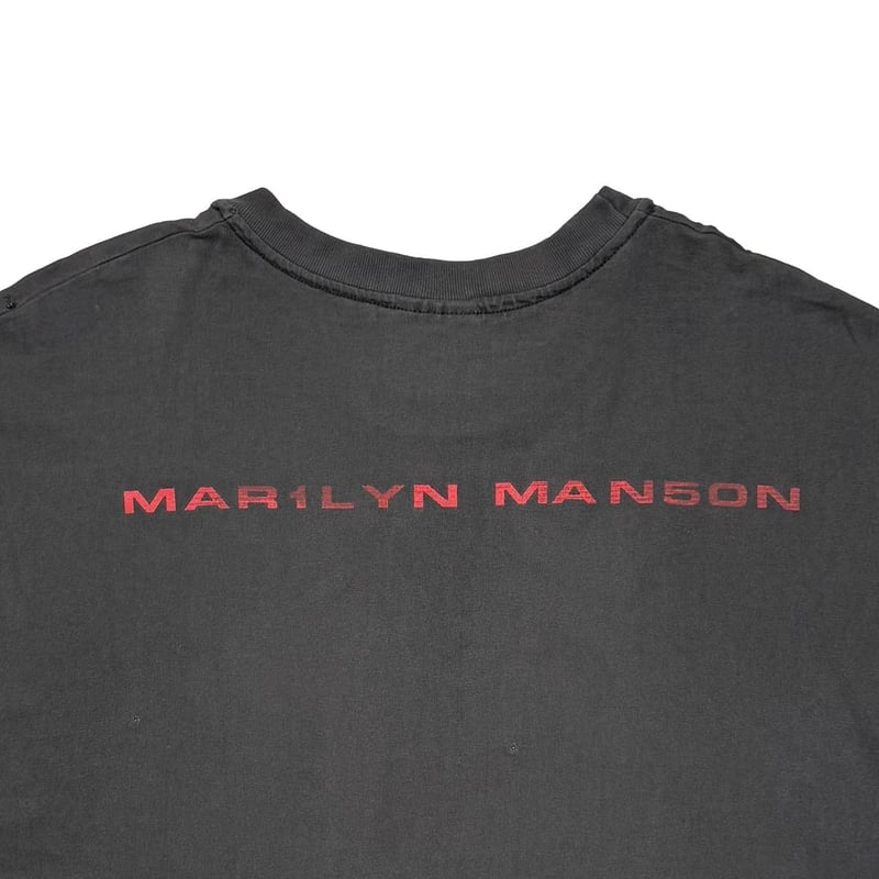 MARILYN MANSON GOD IS IN THE TV WINTERLAND XL 4