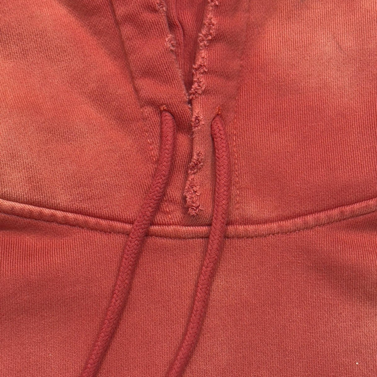 greatLAnd ORIGINAL CLUNKERS HOODIE RED PAINTED greatLAnd ORIGINAL CLUNKERS HOODIE RED PAINTED