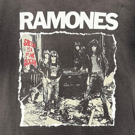 RAMONES SHEENA IS A PUNK ROCKER ALSTYLE MEDIUM 9399
