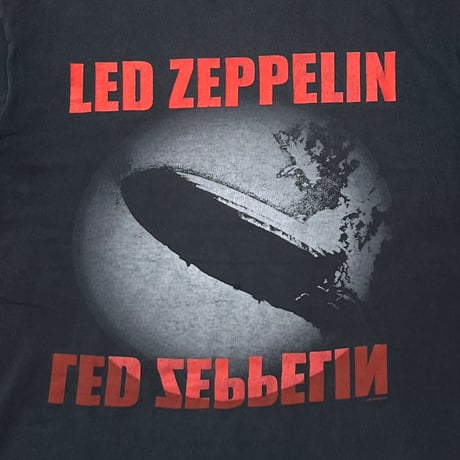 LED ZEPPELIN 2001 RED TEXT MONOCHROME SHIP LARGE 6910
