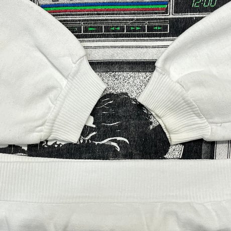 maxell GET BLOWN AWAY! CREWNECK SWEAT WHITE OSFA FITS L-XL 1233